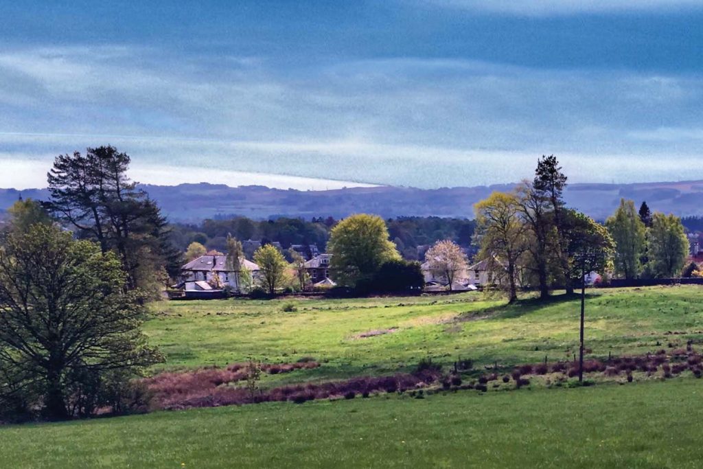 Kilmacolm, photo ©Bill Crookston