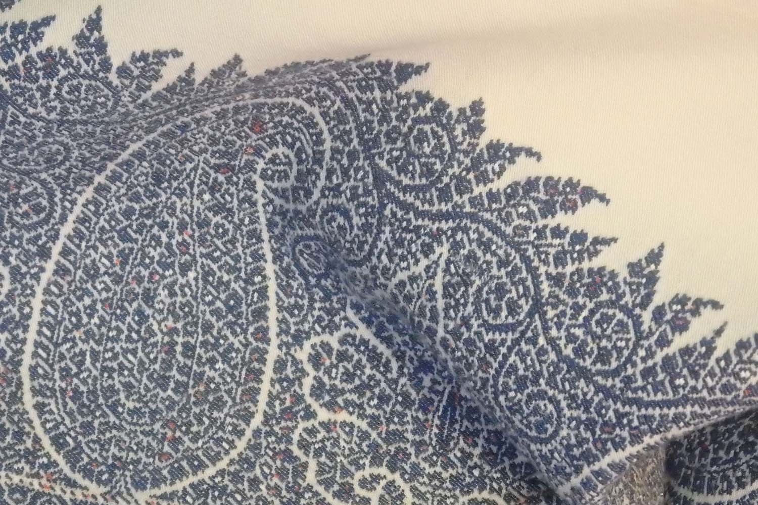 Kirking Shawl