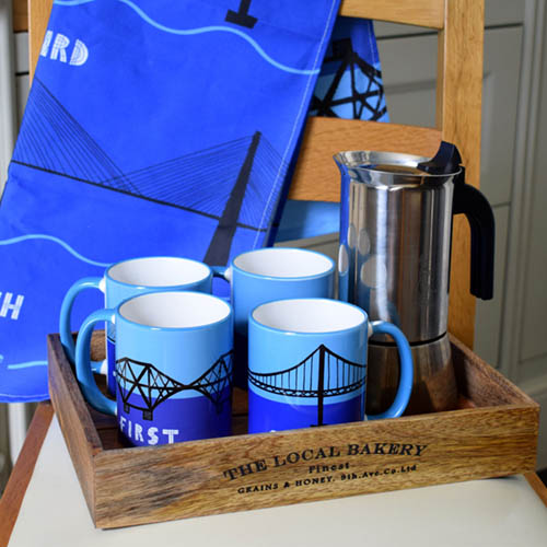 Gillian Kyle Mug Set