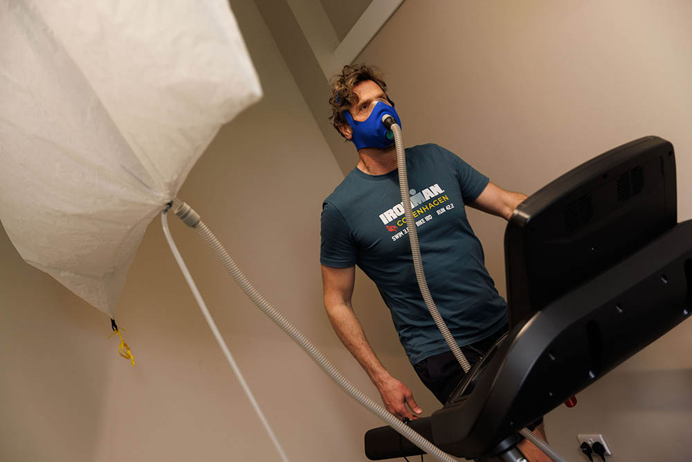 Exercise with oxygen therapy