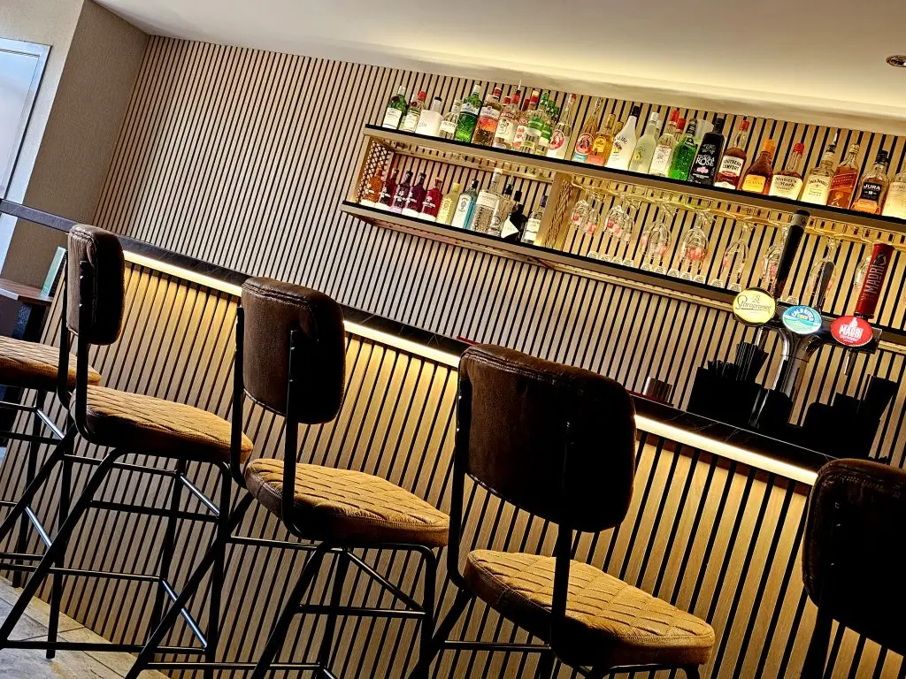 Gilmour's Wine Bar